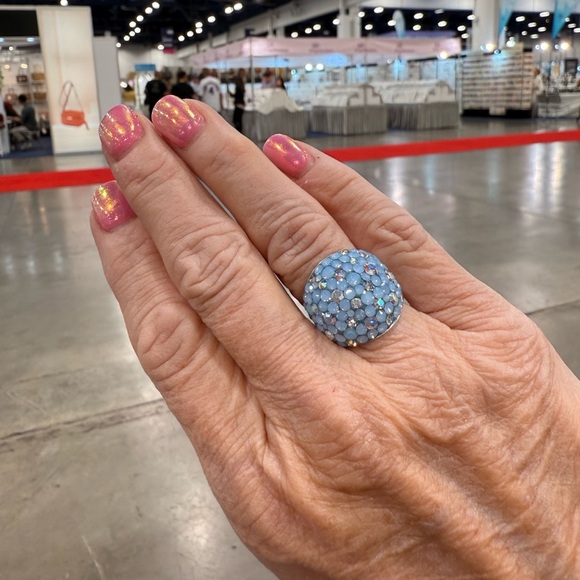 NWT Gorgeous Austrian Crystal / 925 Silver Size 6.5 ring from Mosaico - Picture 4 of 11